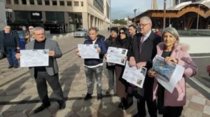 Conferenza-Centro-direzionale-300x167 FUNARO (Sud Protagonista): A Napoli e in Regione spesa pubblica fuori controllo.
