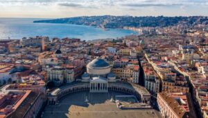 napoli-300x171 BASTA CHIACCHIERE SALVIAMO IL CENTRO ANTICO DI NAPOLI