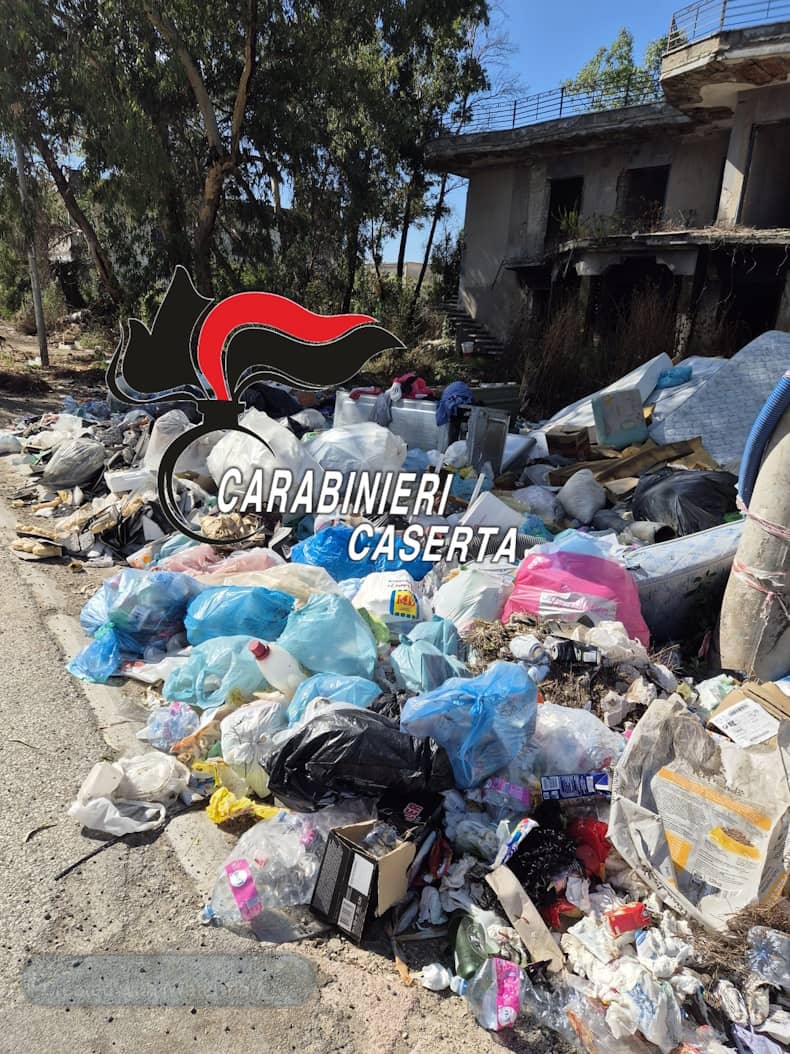SCOPERTA MAXI DISCARICA