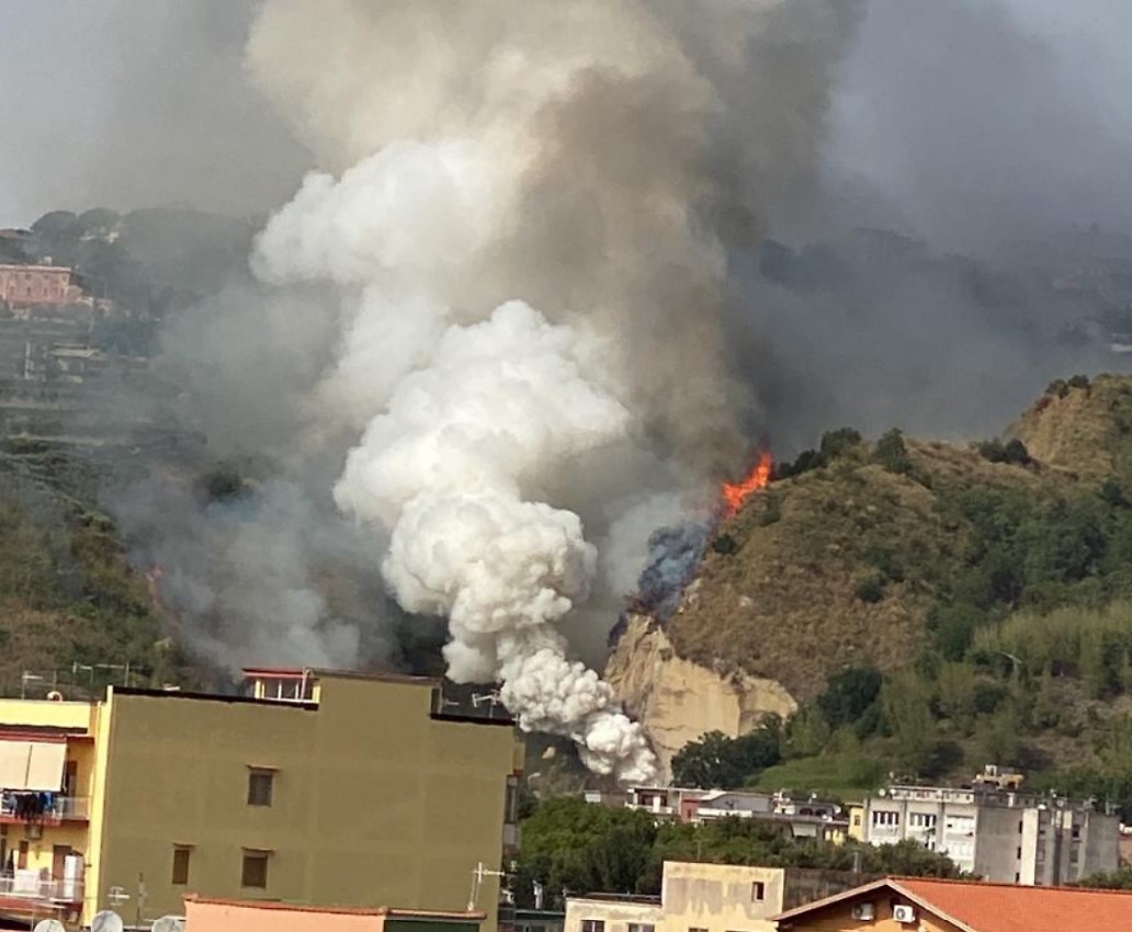 esplosioni Napoli Pianura