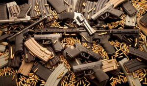guns-300x176 Armi facili - Punto di non ritorno!
