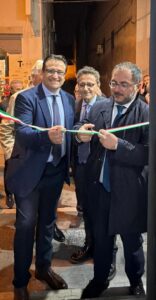 golino-maraio-inaugurazione-sede-psi-marcianise-156x300 BAGNO DI FOLLA E TANTO ENTUSIASMO ALLA RIAPERTURA DELLA SEZIONE DEL PSI A MARCIANISE