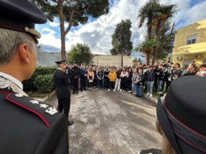 image004-300x225 Caserta, studenti della “Dante Alighieri” e Carabinieri per la legalità. LE FOTO.