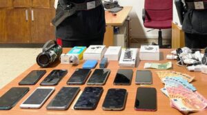 telefoni-rubati-carabinieri-sequestro-roma-300x167 Sequestro di Cellulari : è necessario indicare le esigenze probatorie