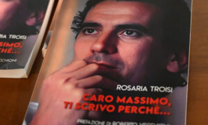 Libro-Massimo-Troisi-Rosaria-Troisi-300x180 BUON COMPLEANNO, MASSIMO!